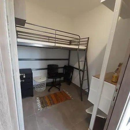 Modern On Mdina's Promenade Apartment *
