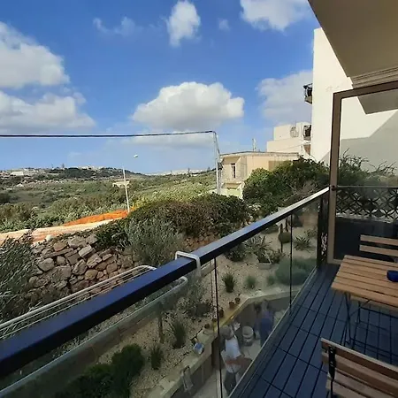 Apartment Modern On Mdina's Promenade Rabat